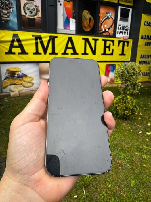 iPhone 15 Pro / 128 GB / Natural Titanium