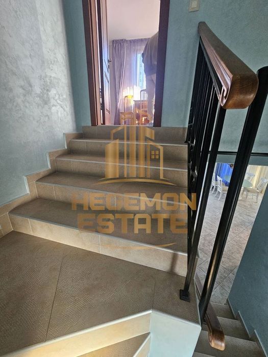 Многостаен в Варна-Операта площ 202 цена 460000