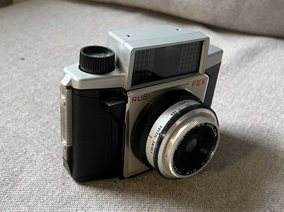 Aparat foto film FEX RUBI - anii 50-60 - nefunctional