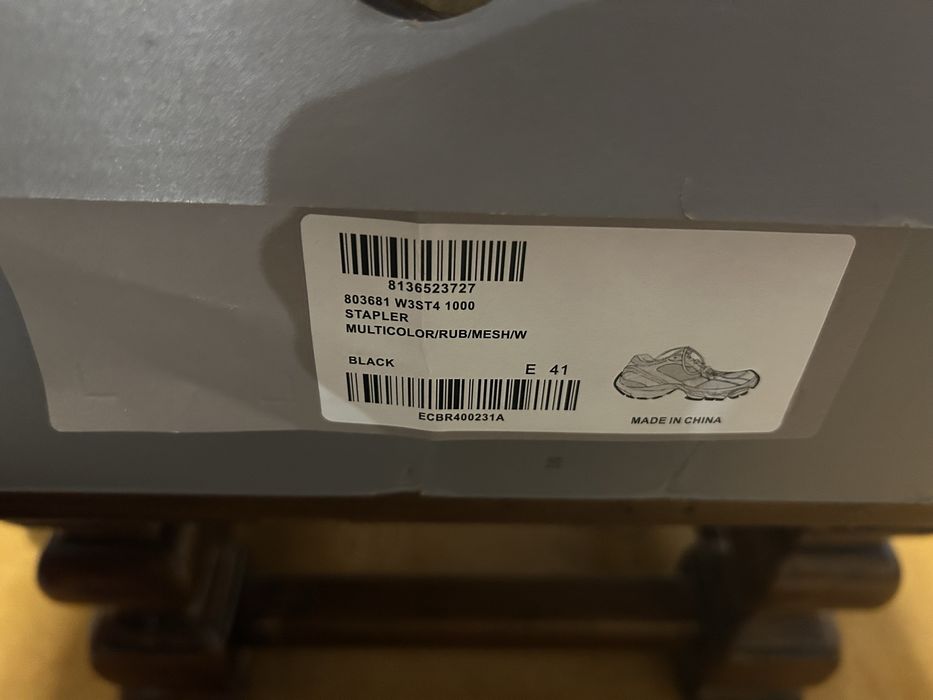 Balenciaga stapler 41 номер- 27см