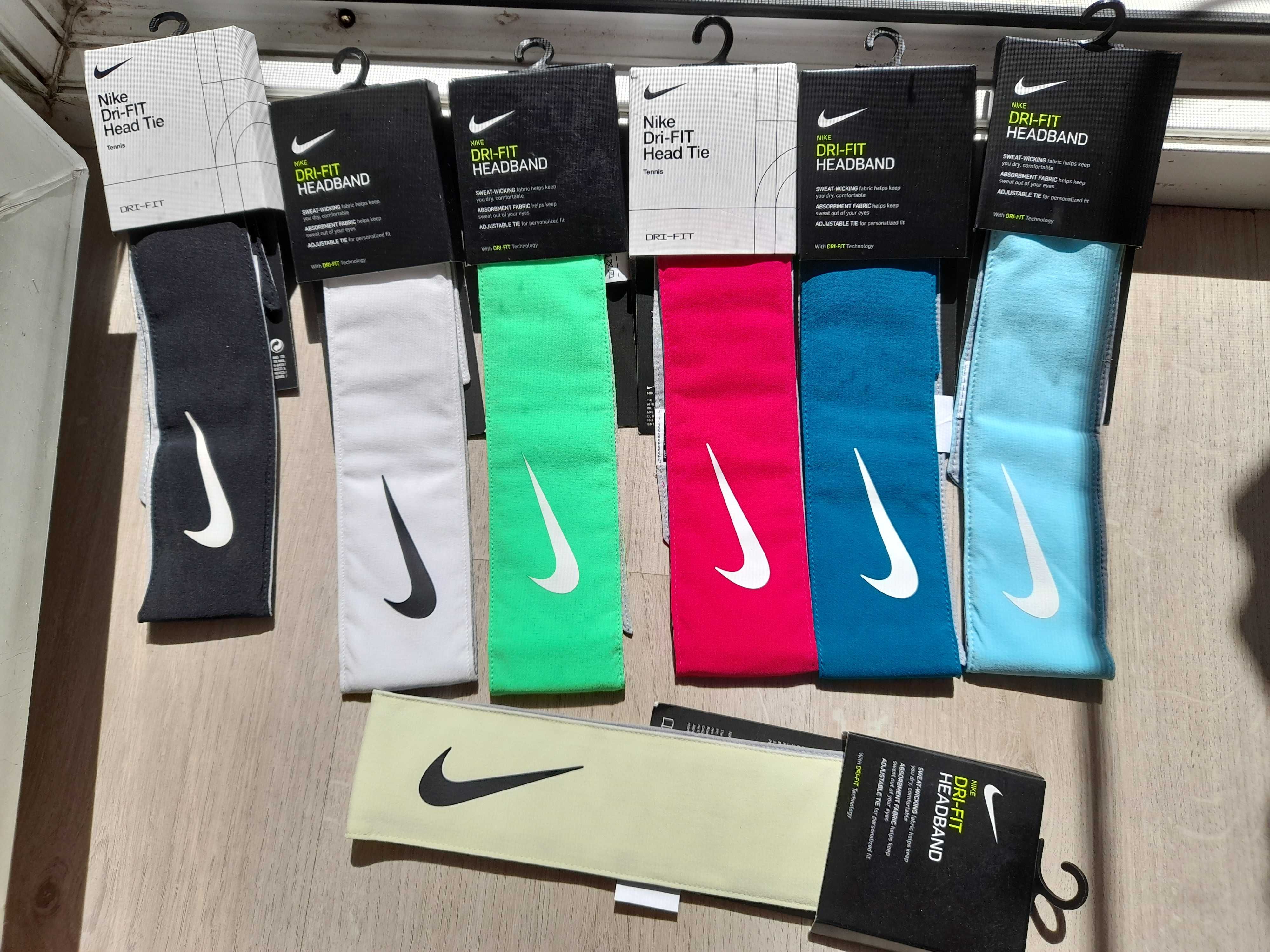Екипировка Adidas, Lacoste, Nike, Head, Yonex и Roland Garros