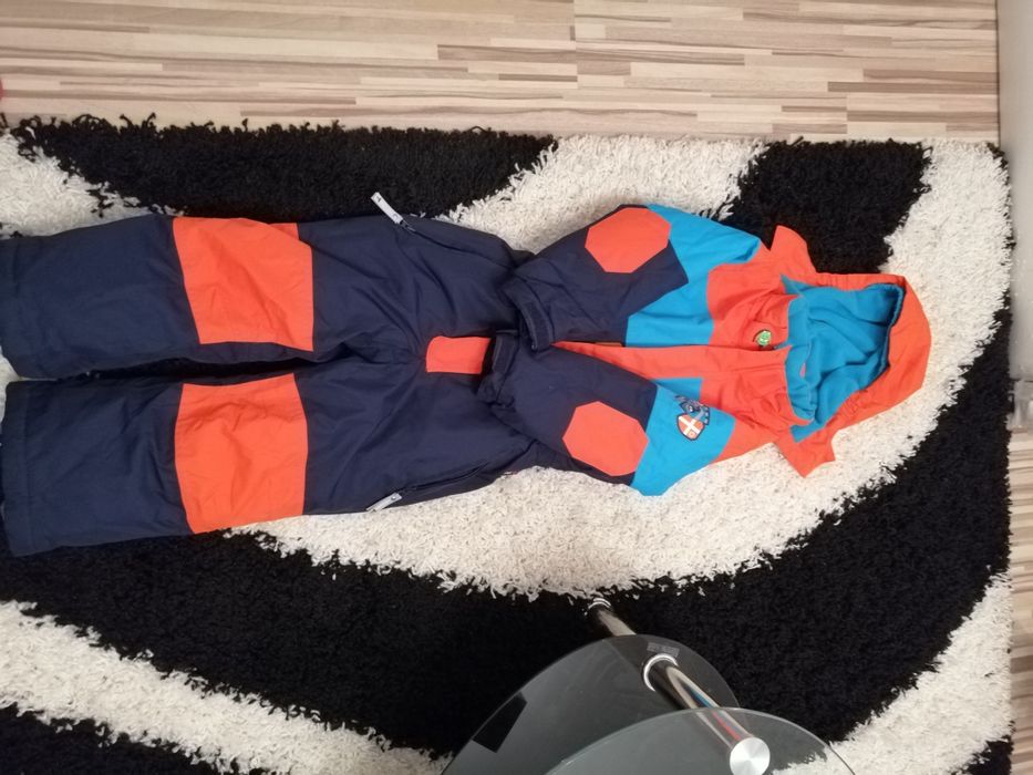 Compleu iarna/ costum ski