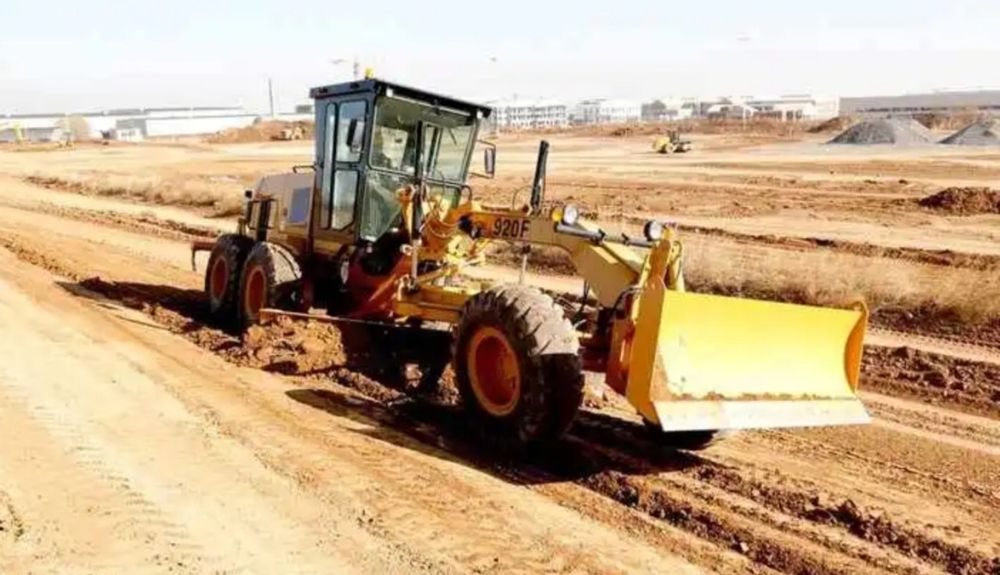 2025 г.
Услуга Грейдер 185

Описание
Авто-Грейдер 185