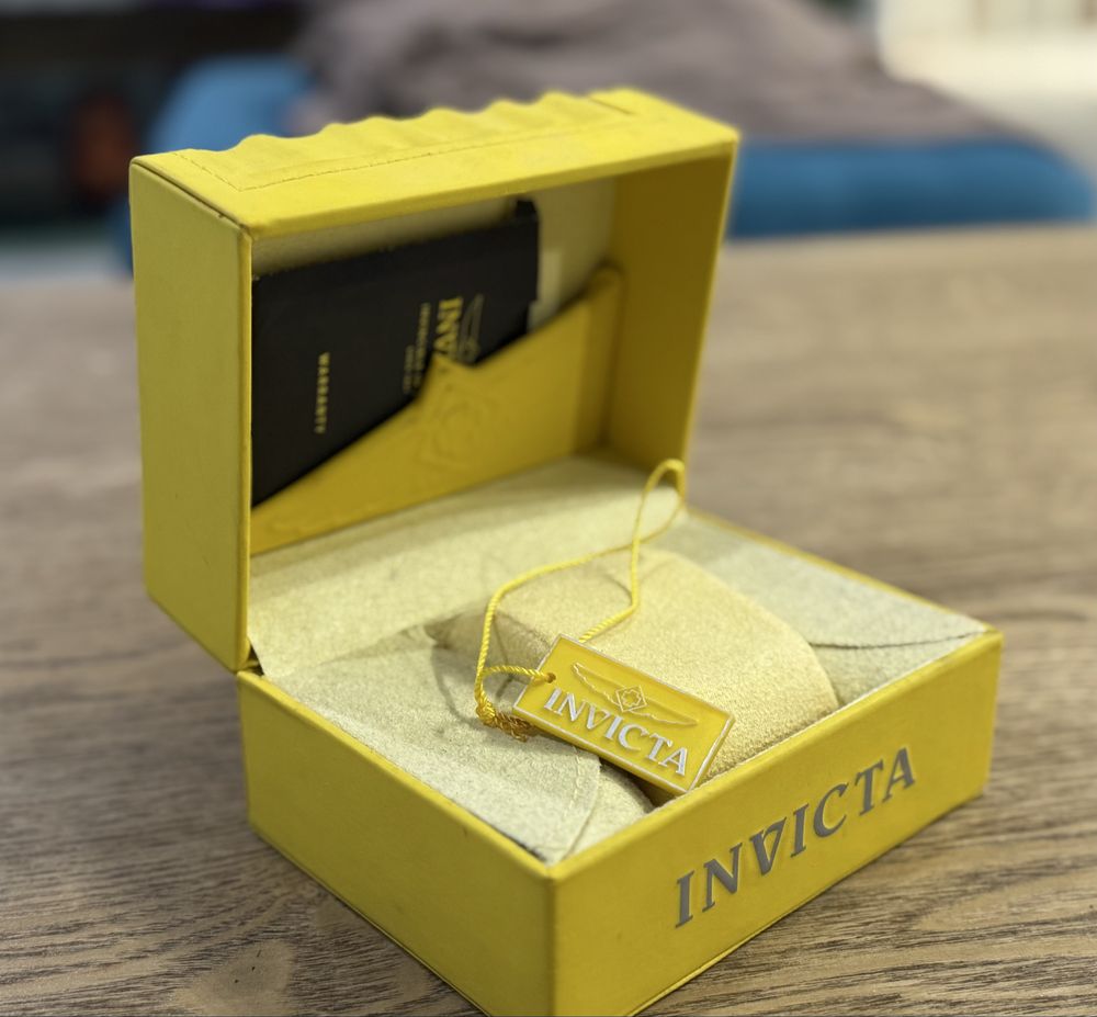 Кутия от часовник INVICTA / Инвикта 4 бр
