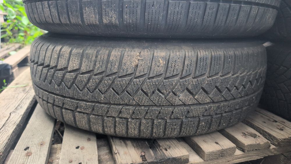 Anvelope Cauciucuri Iarna 215 65 R17 Bridgestone Continental Pirelli