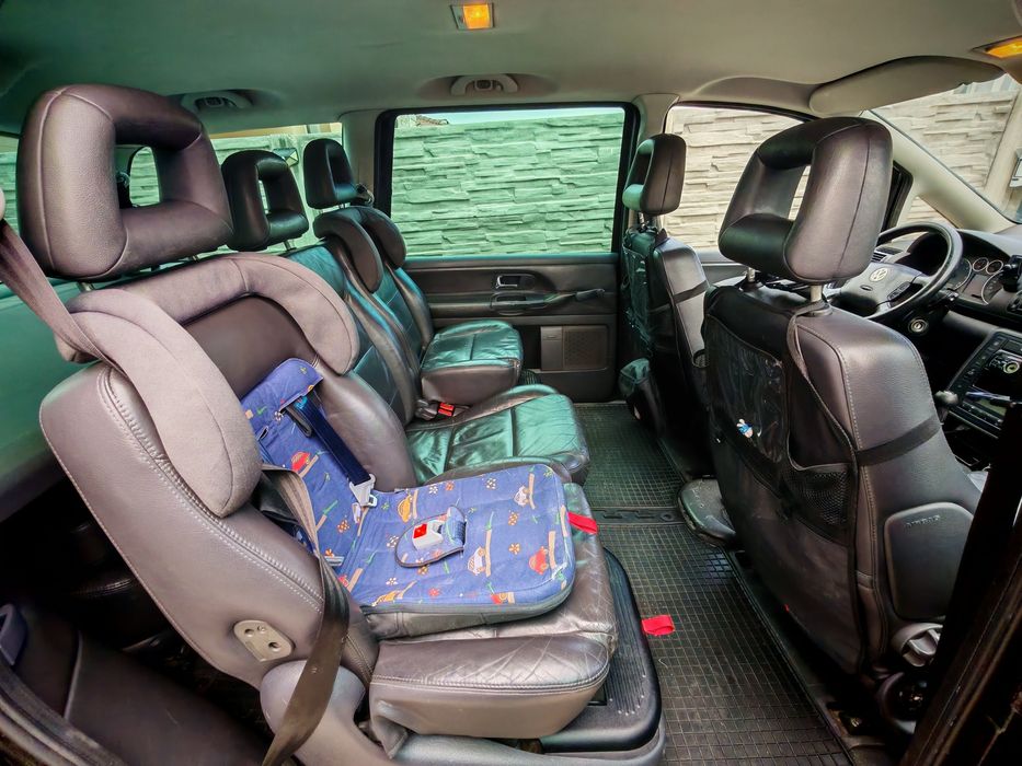 Vând VW Sharan 2004, motor 1.9 TDI ASZ 131 CP, cutie manuală, 7 locuri