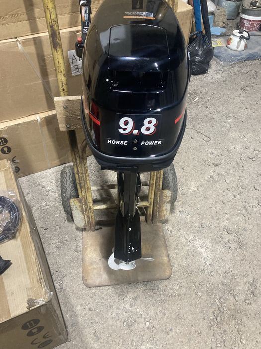 Продам лодочный Мотор Ханкай  9.8 новый в наличии в Алмате