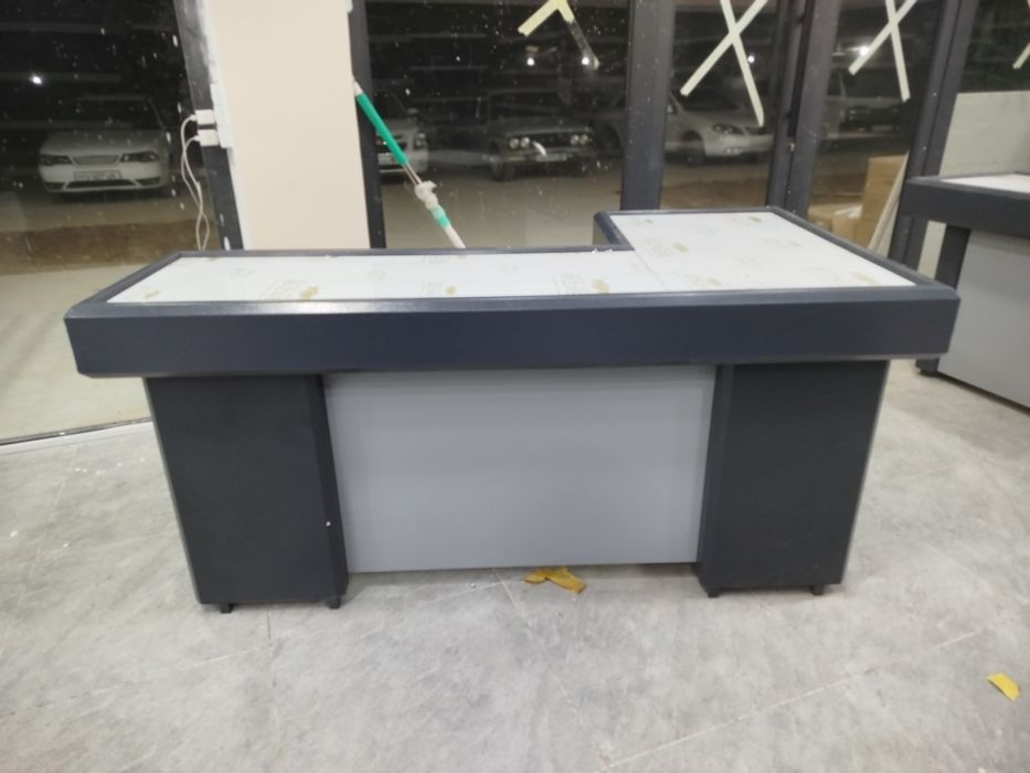 stelaj kassa stol vitrina xaladilnik