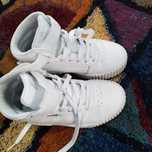 Pantofi sport Puma  mid-cut Carina 29 UE