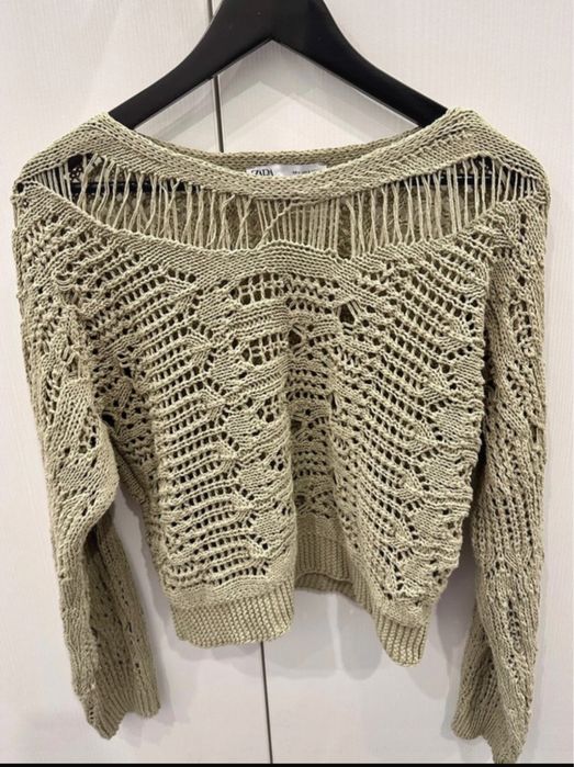 Compleu pulover si fusta