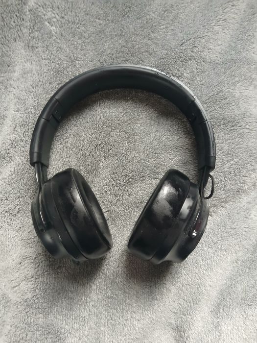 Наушники очень хорошие