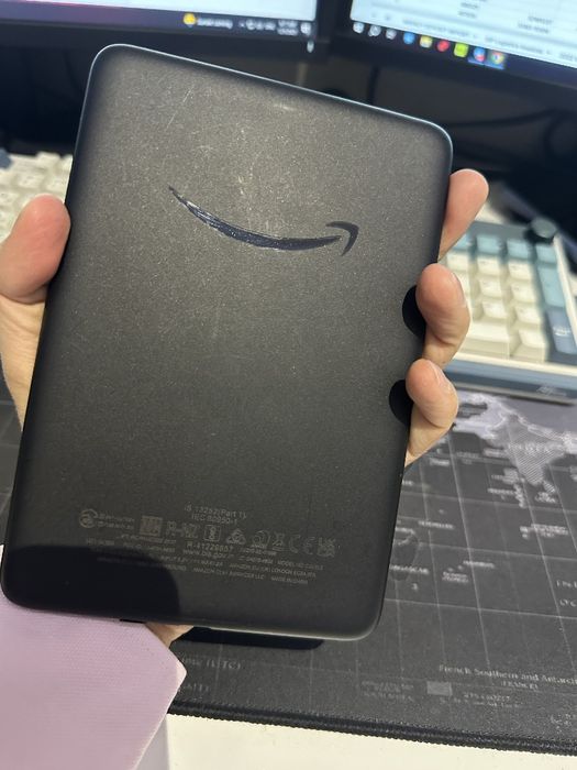 Продаю Amazon Kindle 11-го поколения 16GB, чёрный.
Состояние хорошее