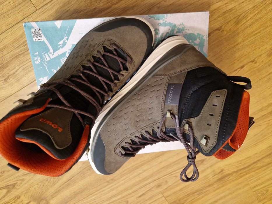 Ghete LOWA Goretex, waterproof, mas 41-42,mammut,scarpa, meindl