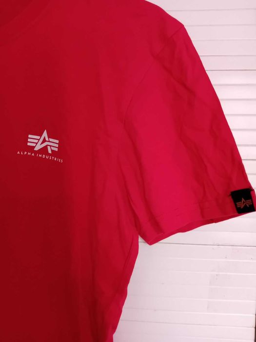 Два броя оригинални тениски Alpha Industries