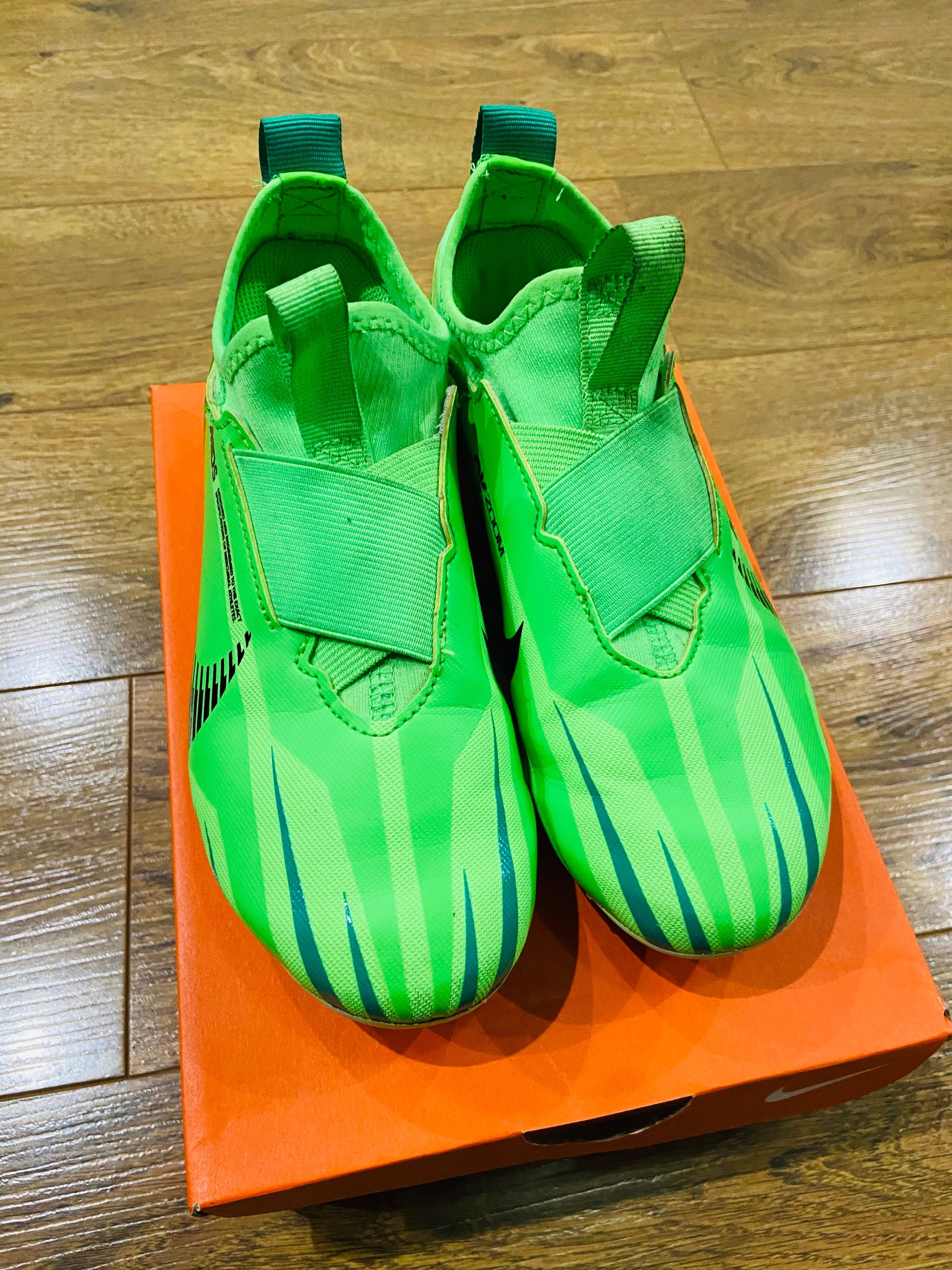 Детски футболни обувки Nike JR MERCURIAL VAPOR 15 ACADEMY MG