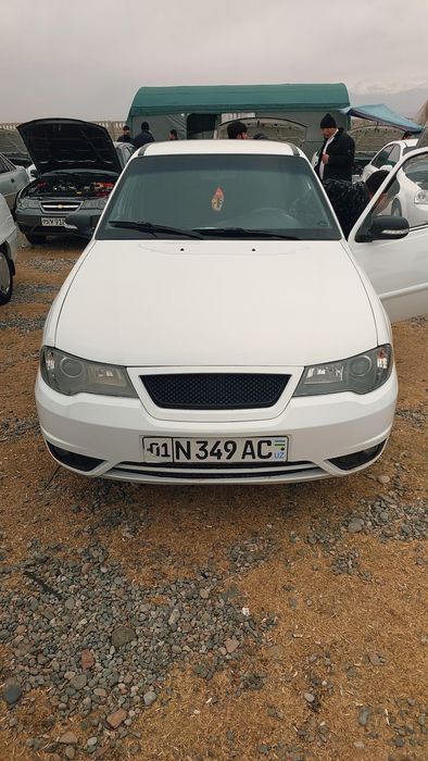 Nexia 2 sotiladi srochni