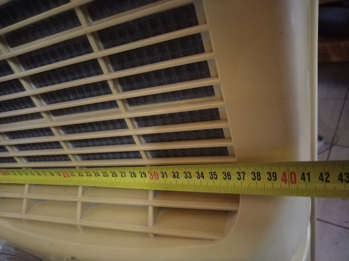 Мобилен климатик с въздухоотвод SUNTEC 10000BTU 820W 
SUNTEC RAPIDO 10