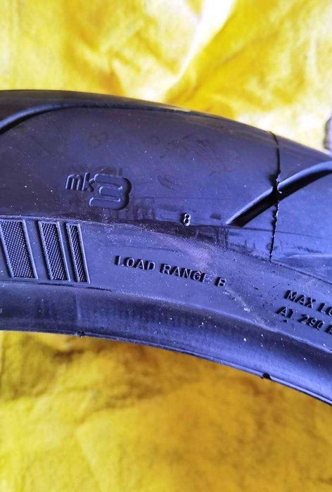 Нови  Dunlop Sportsмаrт 3 / 200 55 17 и 120 70 17,ДОТ2321,