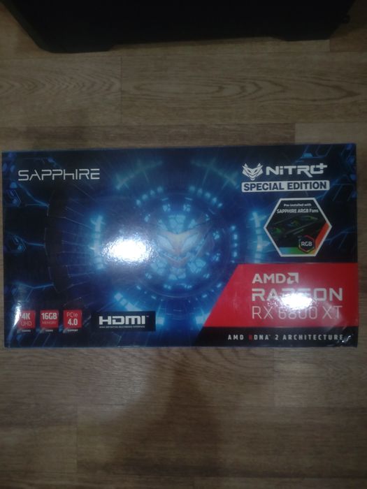 Продам видеокарту RX 6800XT.