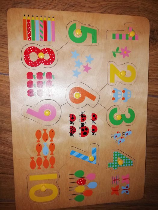 Детски дървени играчки (пъзели, игри)