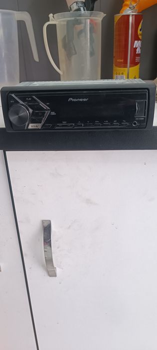 Pioneer MVH-S100UB