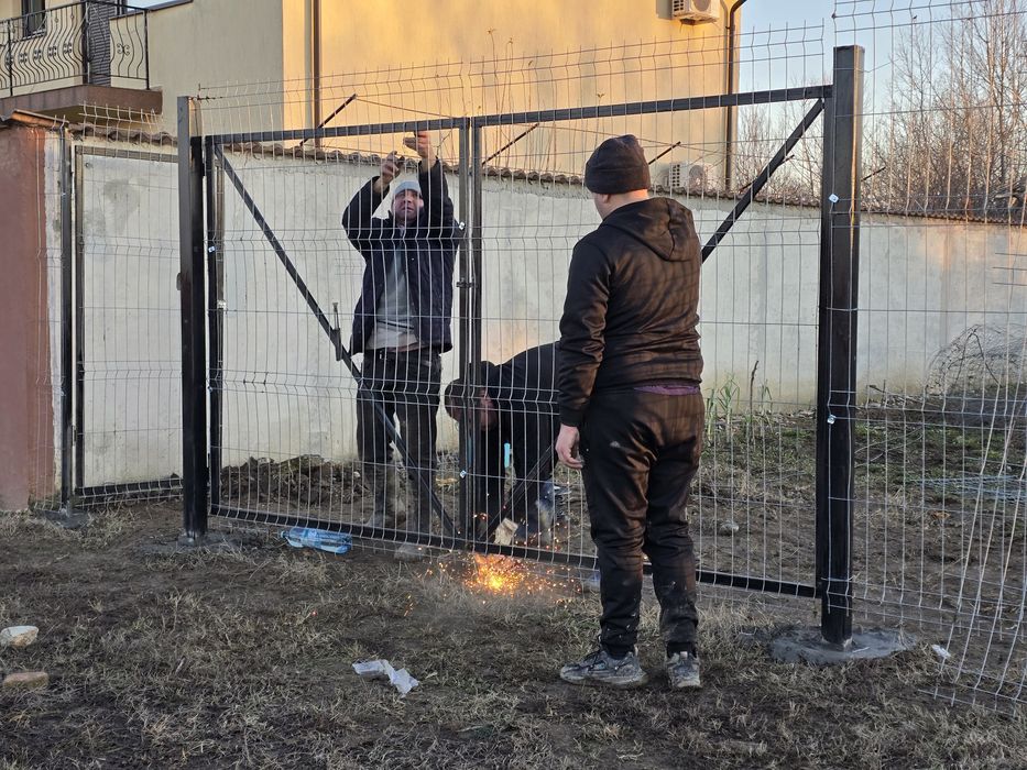 Imprejmuire permanenta si temporara terenuri cu garduri pentru orice d