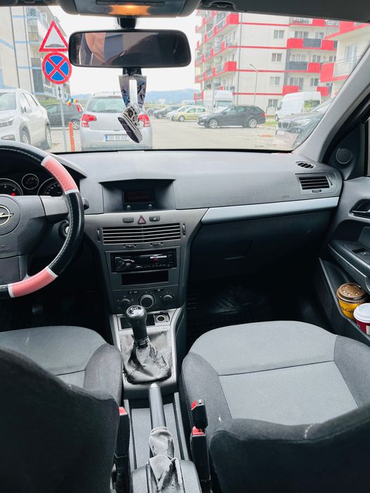Vând mașină Opel astra H 2006