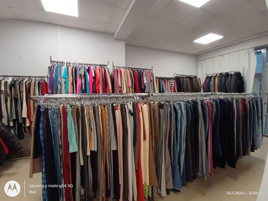 Дрехи втора употреба  3 лв кг, само ако се вземе всичката стока