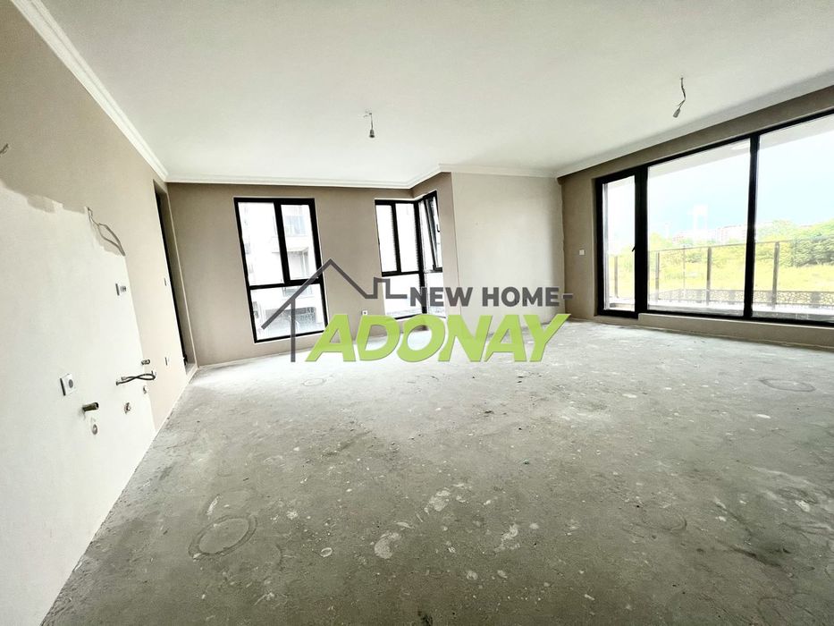 Продава се Тристаен апартамент в Пловдив, Христо Смирненски - 112 кв.м за 1460 €/кв.м - Снимка #1