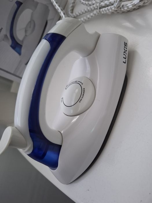 Fier de călcat Luxis model CL-258B