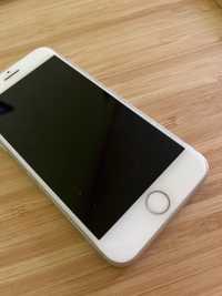iPhone 8 / бял цвят