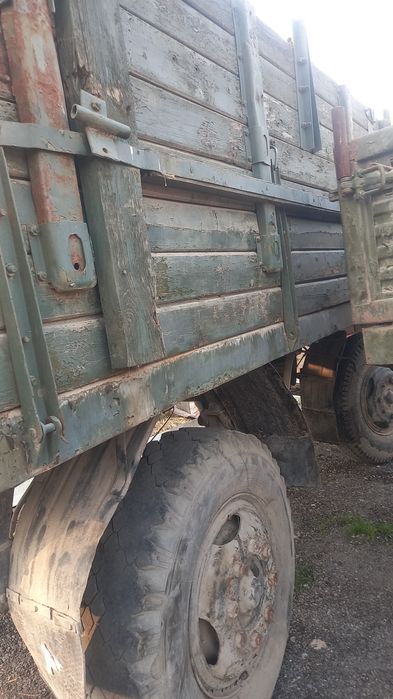 Zil tirkama sotiladi