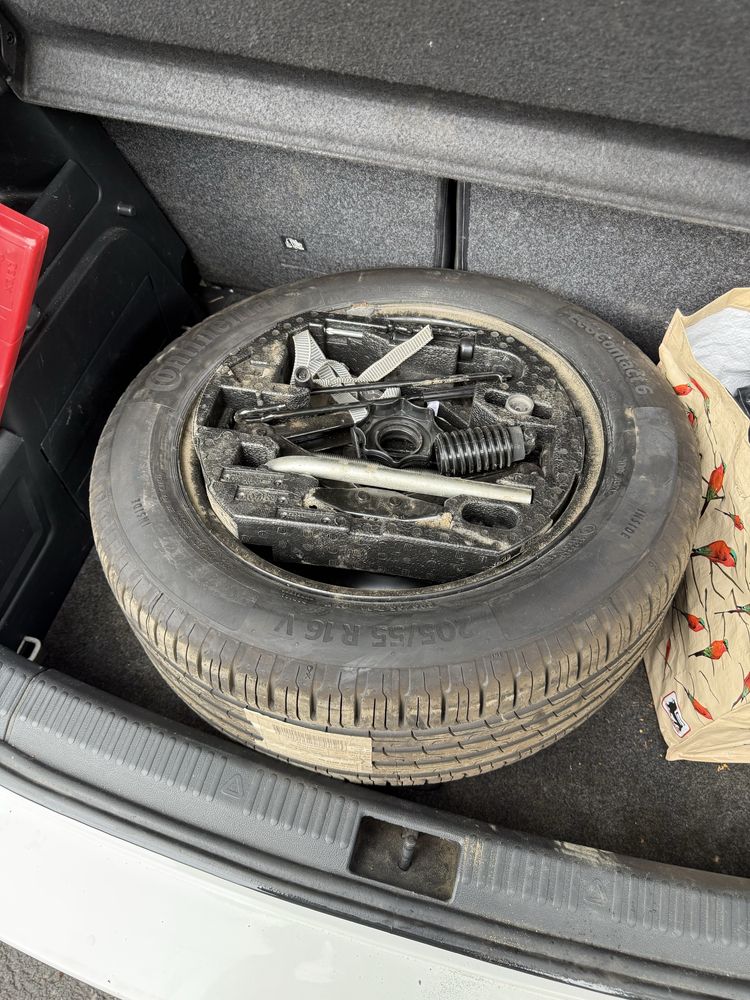 Roată rezerva noua r16 vw audi skoda passat octavi 205 55 16 215 60 16