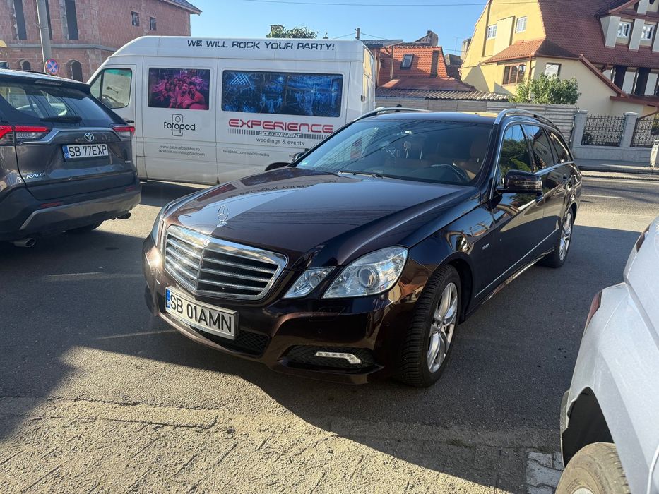 Mercedes-Benz E Mercedes - stare impecabila