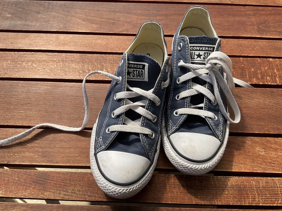 Converse albastri marime 33.5
