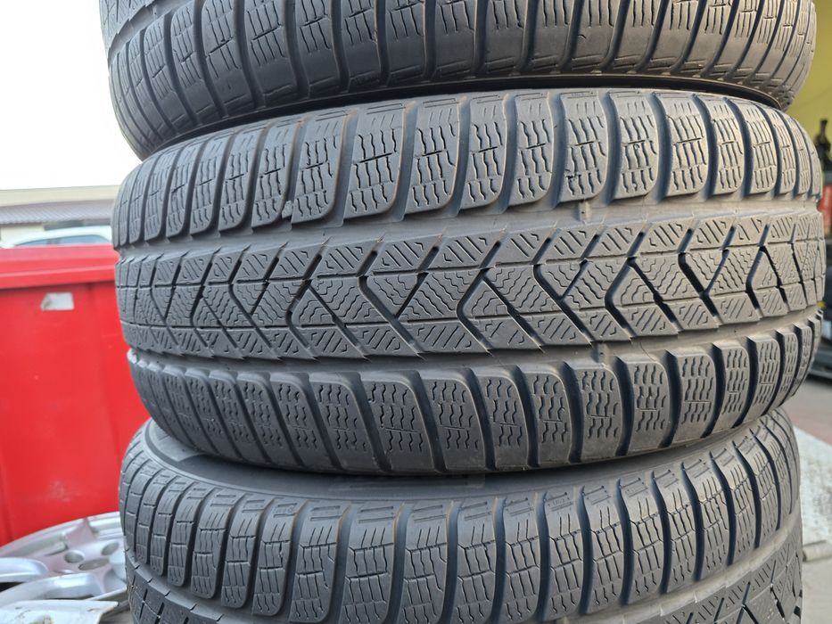 Anvelope iarna 245 45 19 Runflat