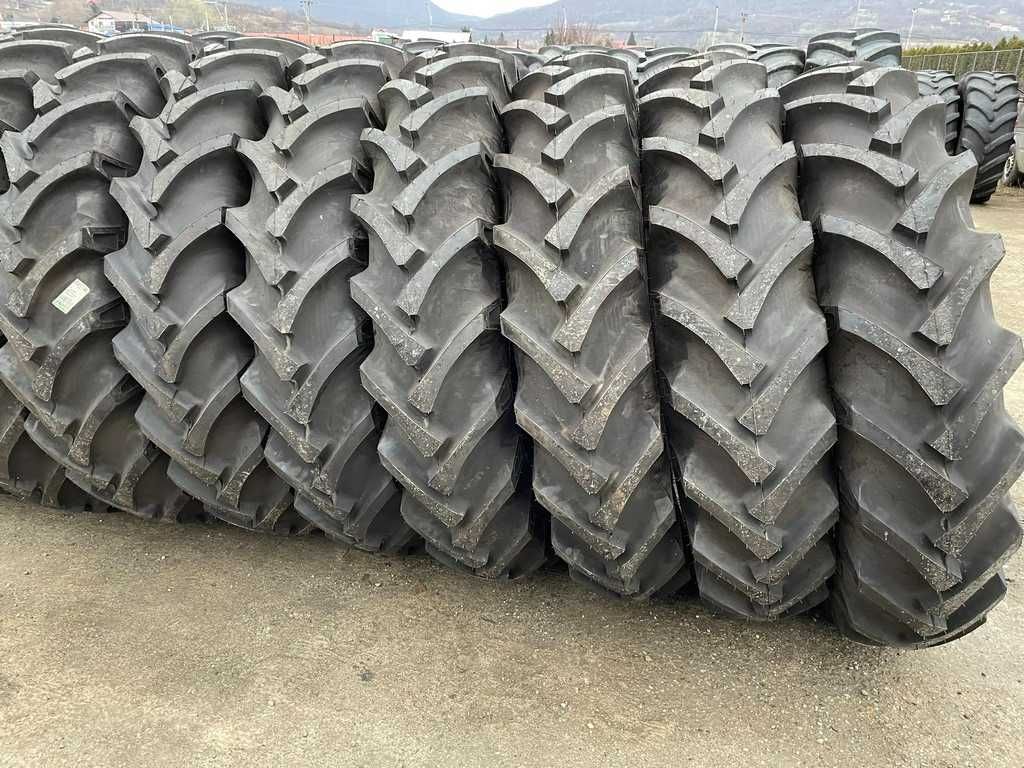 14.00-38 Anvelope marca BKT de tractor spate R38 cu 8pliuri