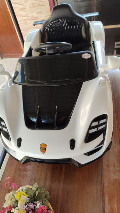 Срочно продается детская машинка