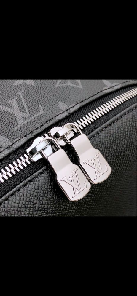 Ghiozdan Louis Vuitton Calitate Premium