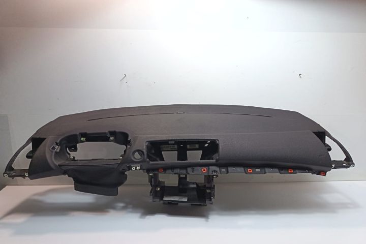 Plansa bord BMW Seria 1 E87
