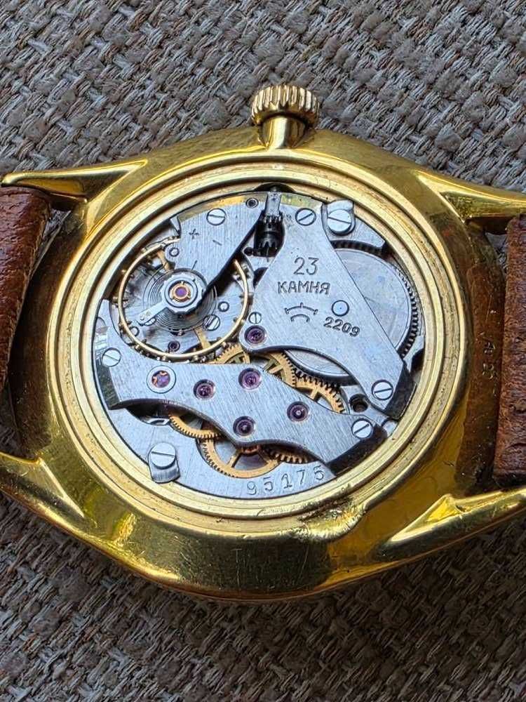 Ceas mecanic Sekonda cu mecanism rar - Raketa 2209