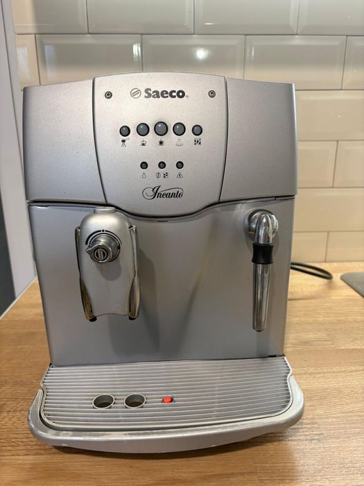 Vand expresor cafea boabe Saeco Incanto