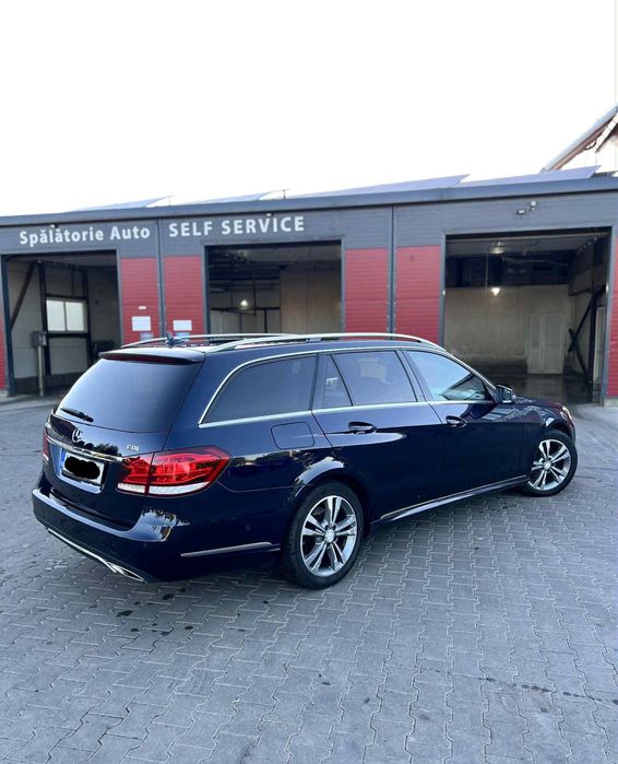 De Vânzare Mercedes Benz E Class Avantgarde E200 CDI 2014 7G Tronic