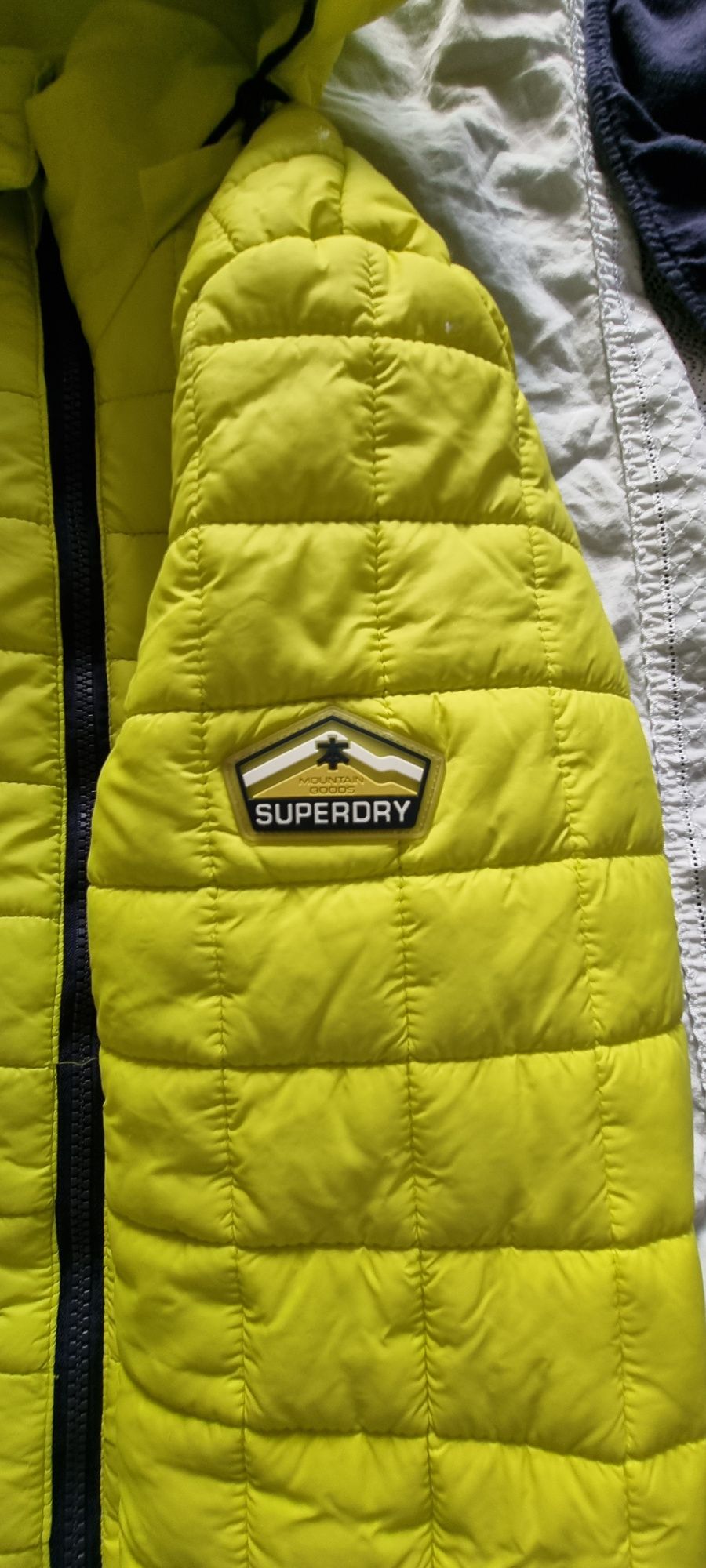 Яке Superdry размер М