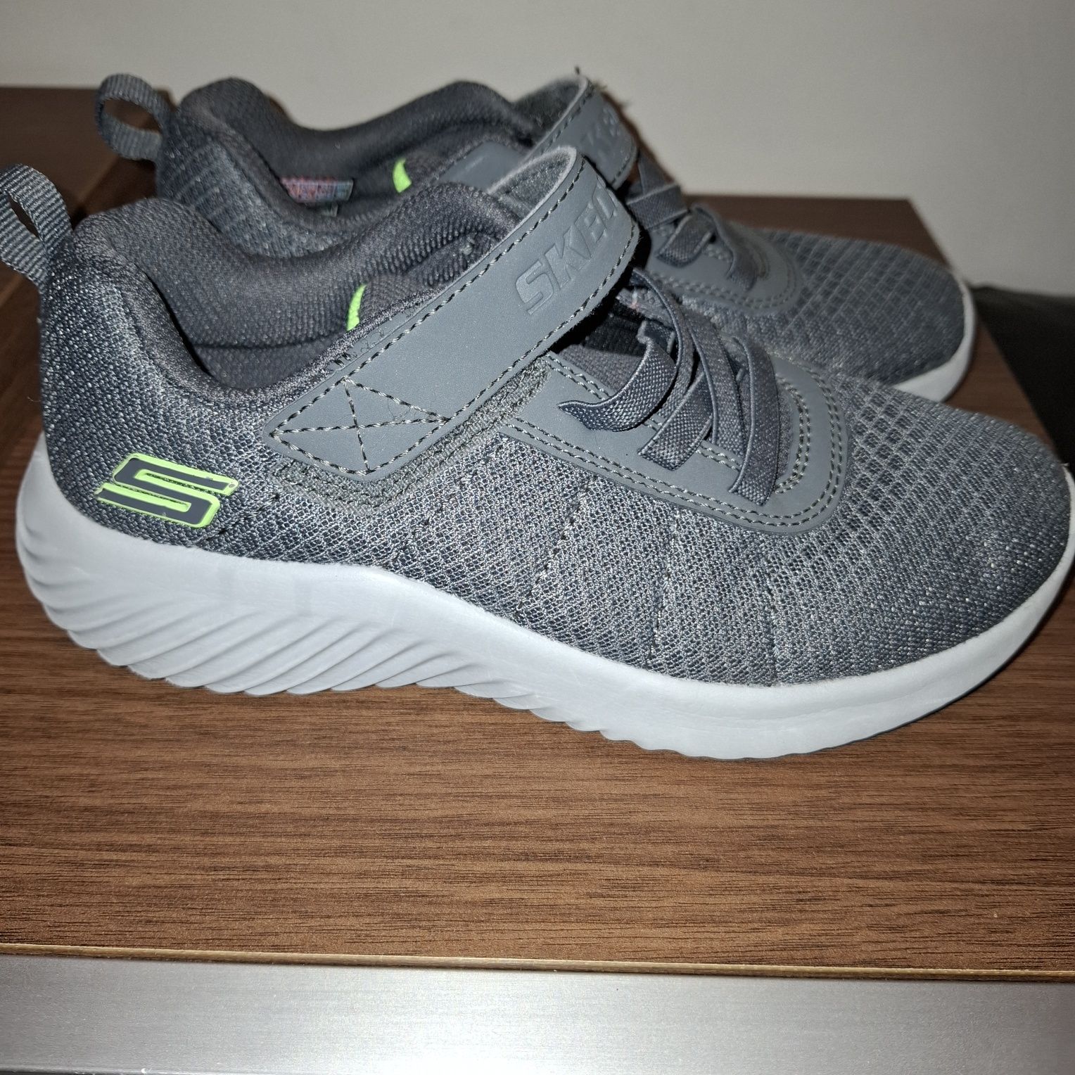 Маратонки Skechers