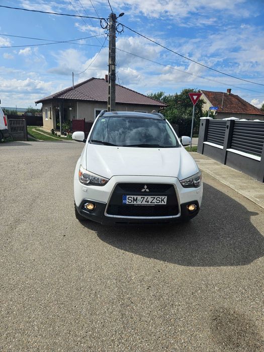 Masina Mitsubishi ASX an 2012