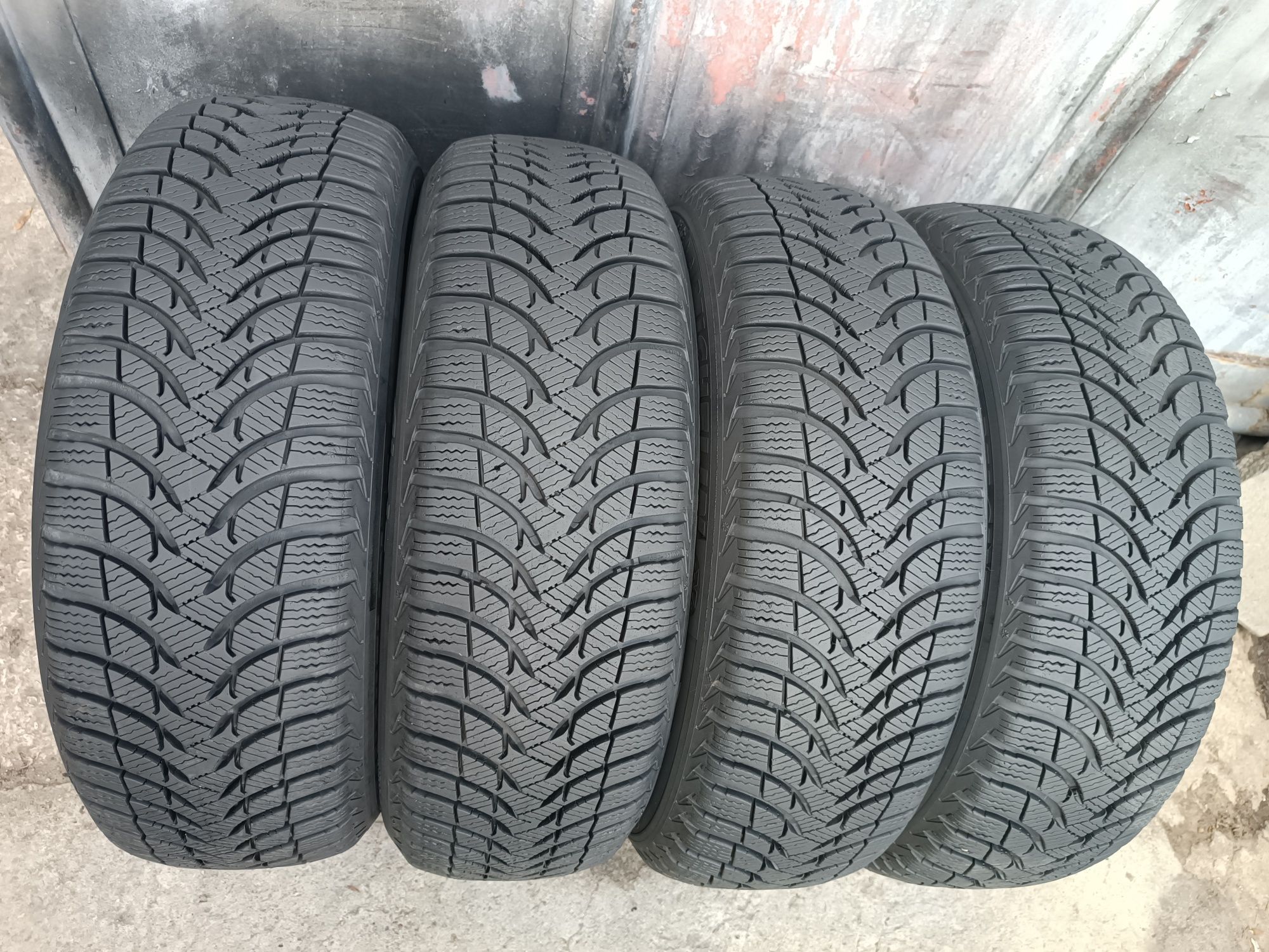 195/60/15 Michelin