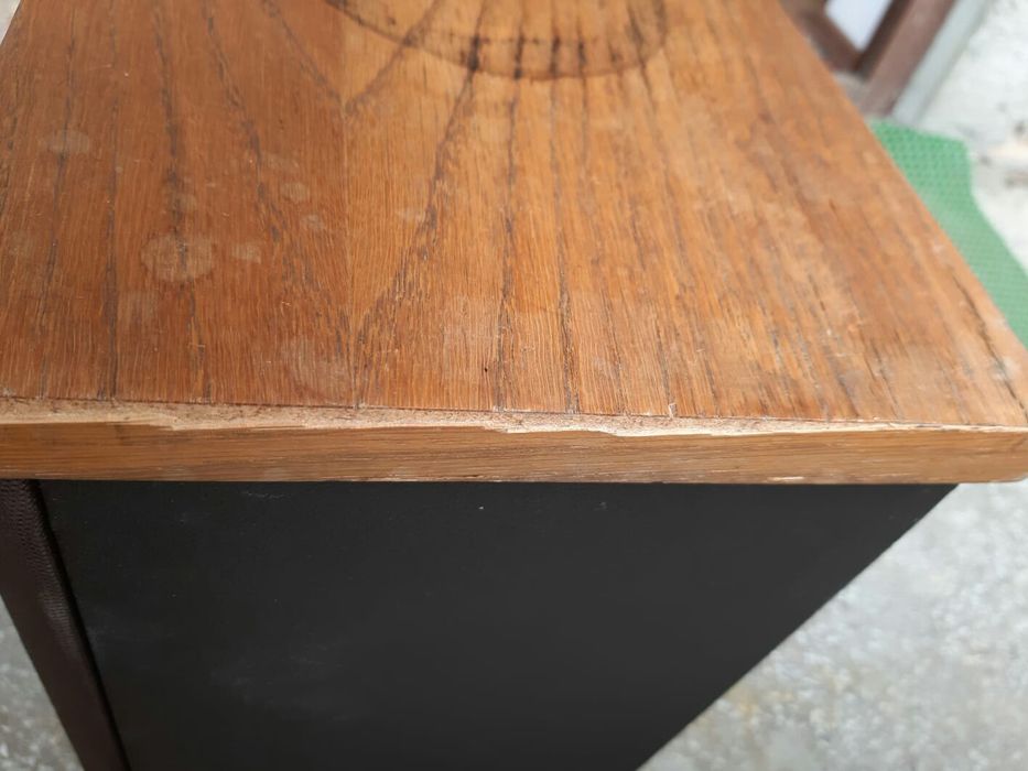 Vând boxe KLH Jefferson Series CB 830