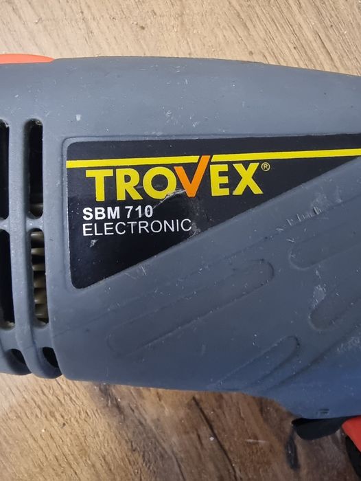 Дрелка Trovex 710w
