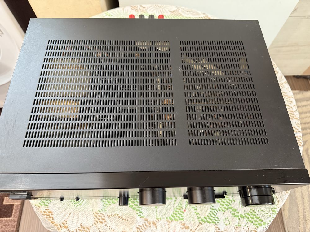 Pioneer A-447 стерео усилвател